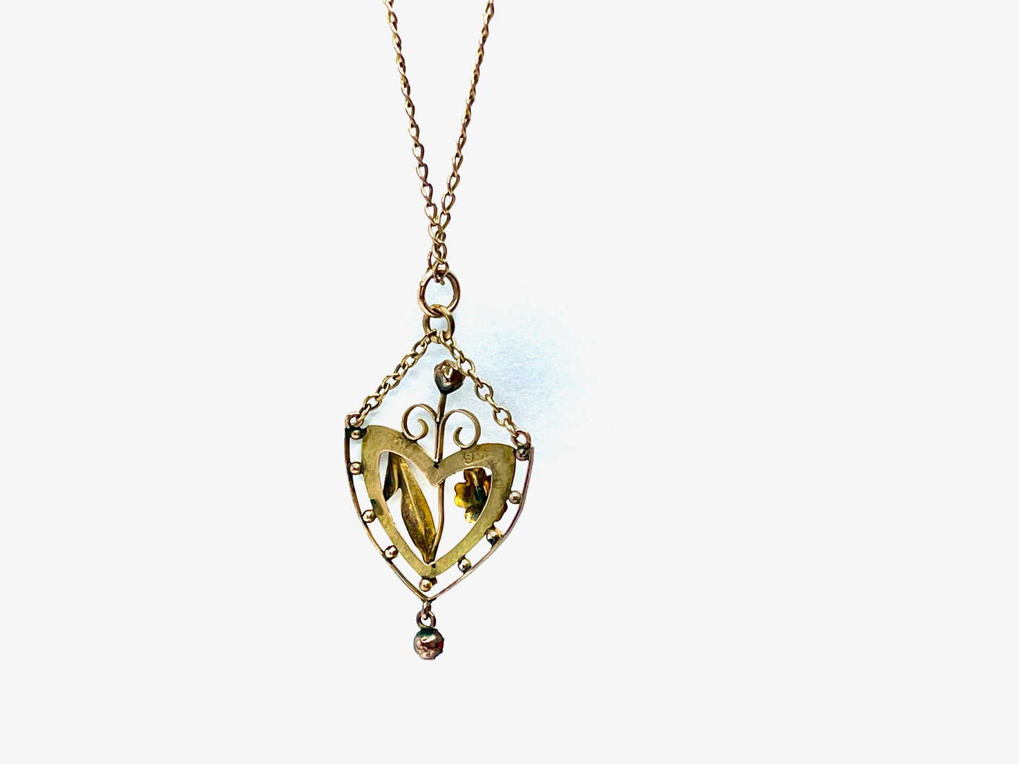 edwardian-9ct-gold-necklace-with-pendant