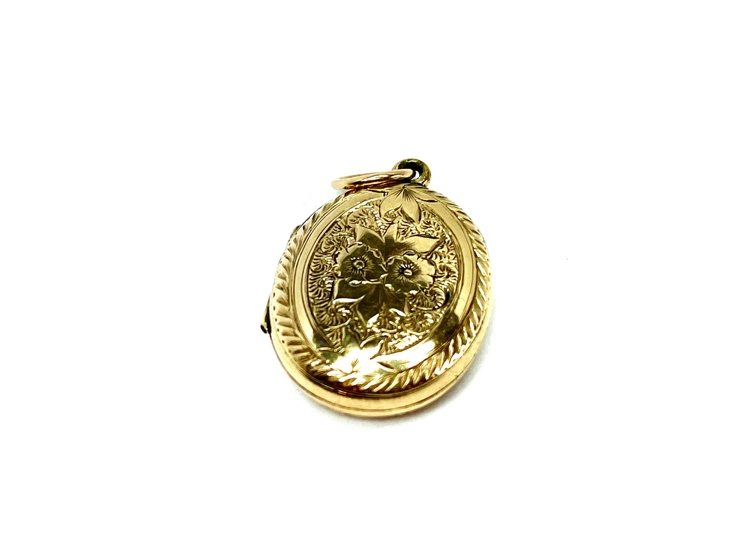 antique-victorian-9ct-gold-locket-c-1880