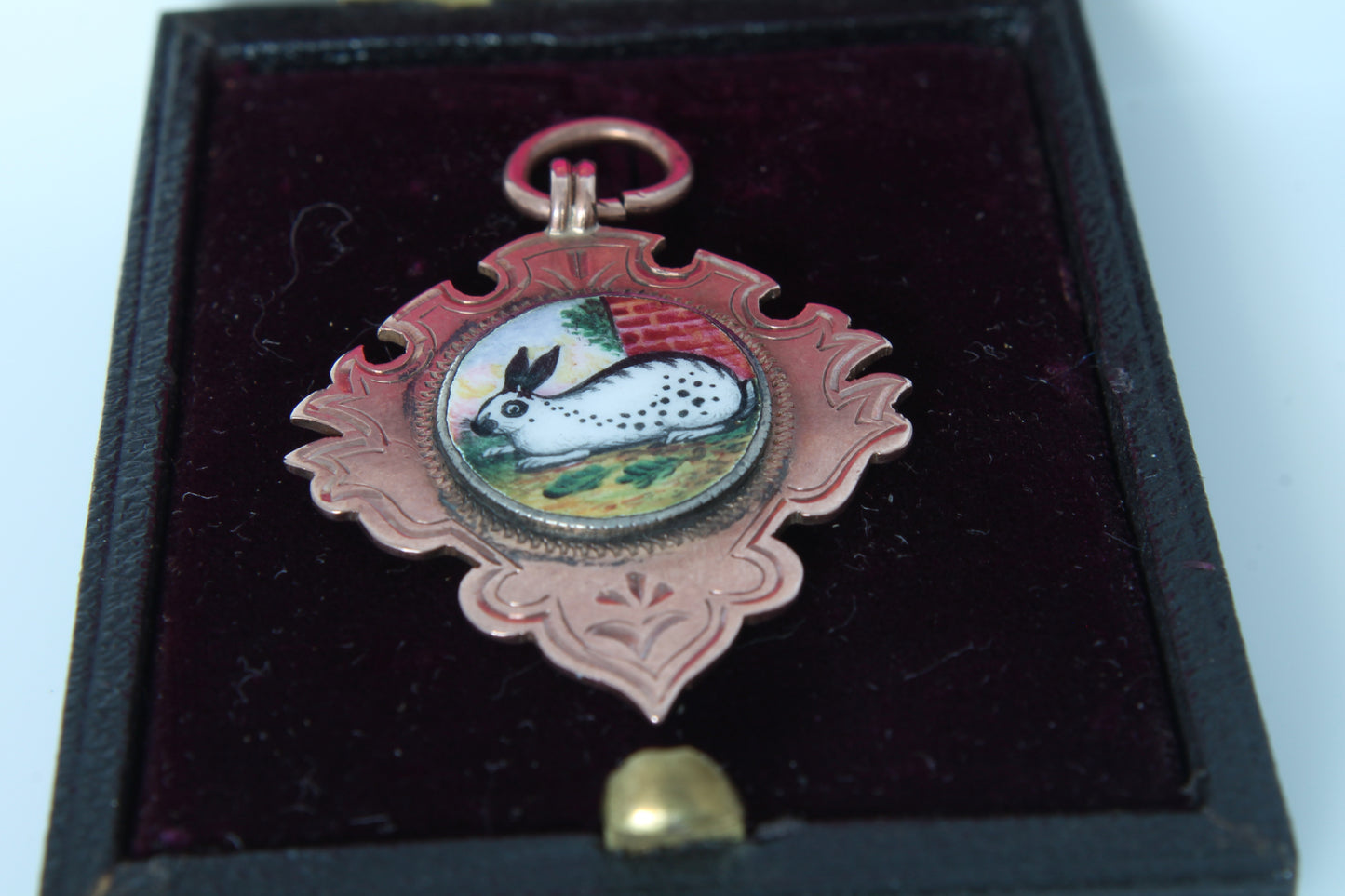 antique-gold-enamel-rabbit-pendant