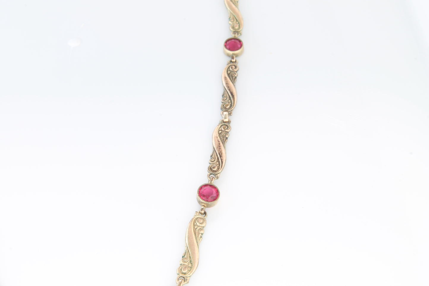 rolled-gold-red-paste-necklace