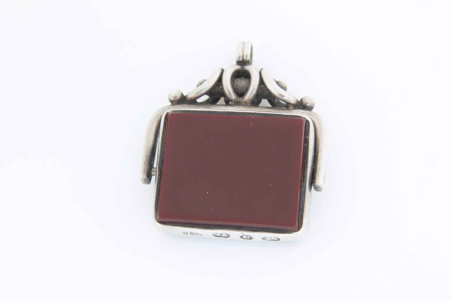 silver-bloodstone-fob