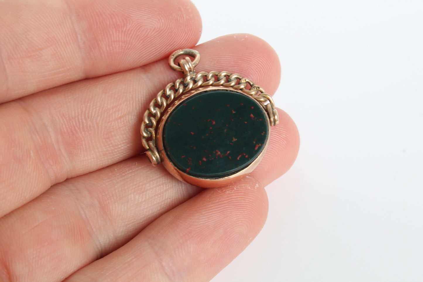 edwardian-gold-bloodstone-fob-pendant