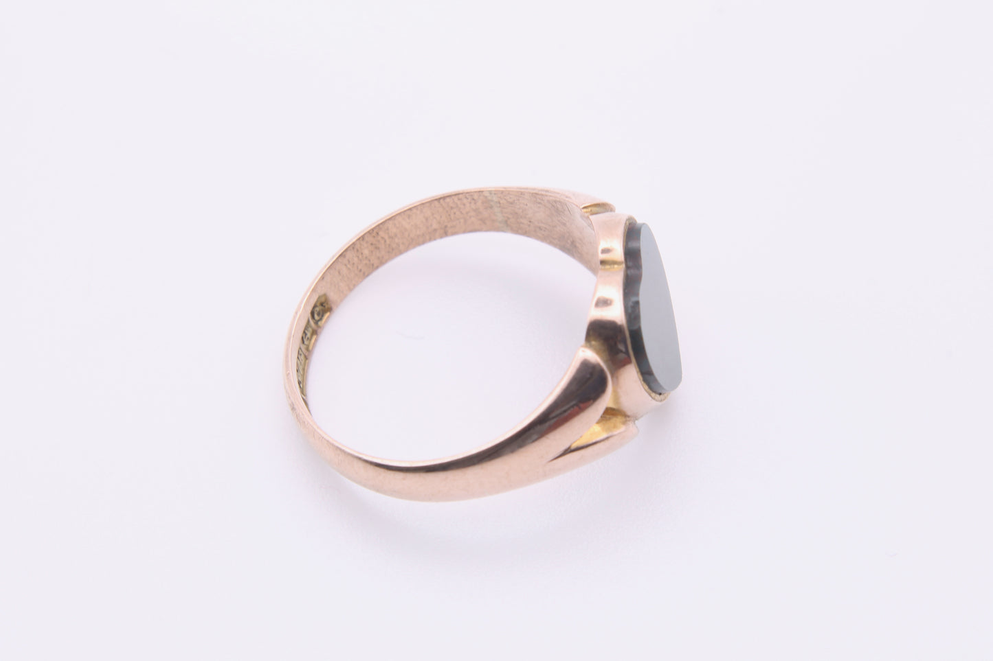 victorian-18ct-gold-bloodstone-signet-ring