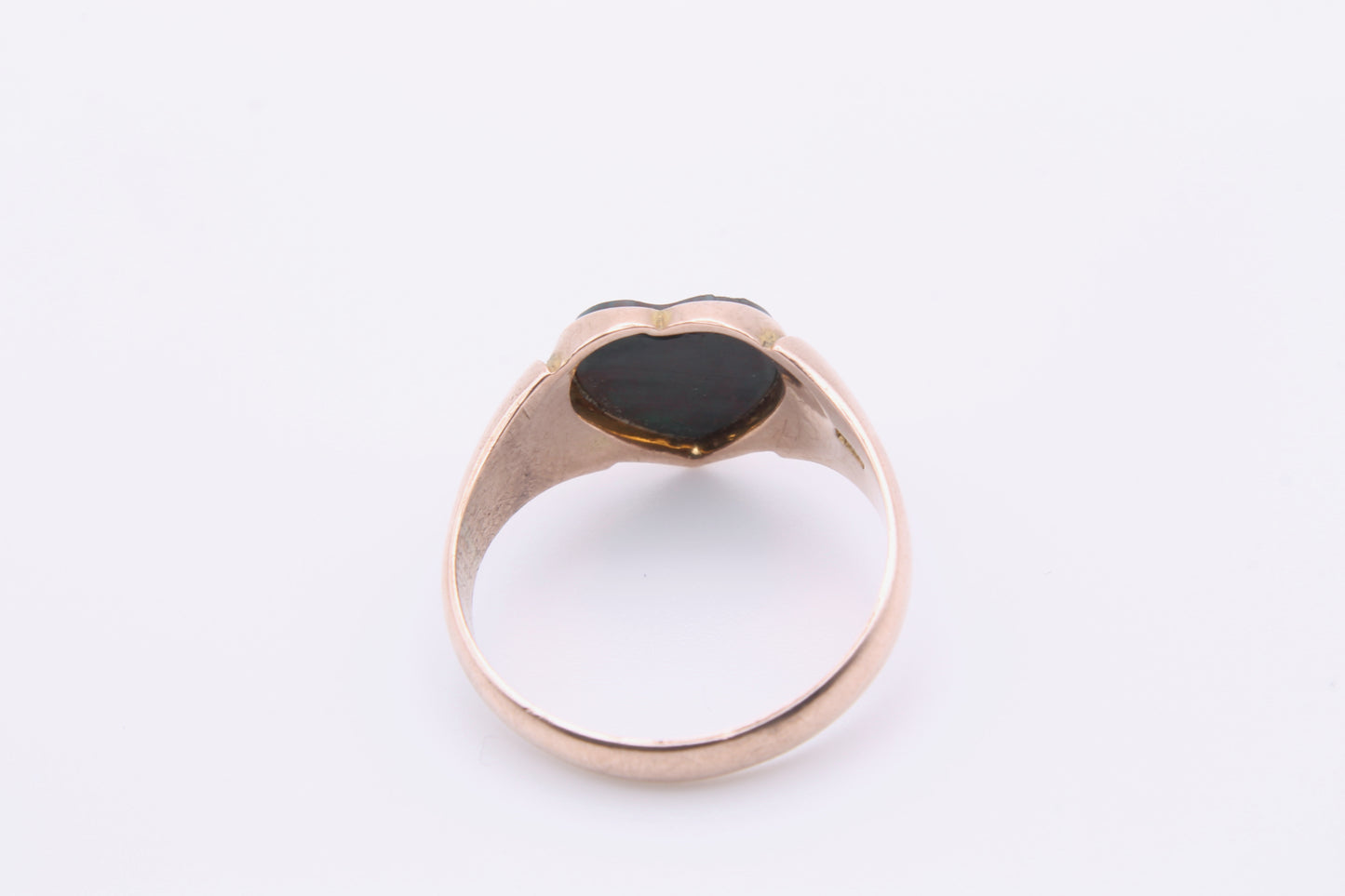 victorian-18ct-gold-bloodstone-signet-ring