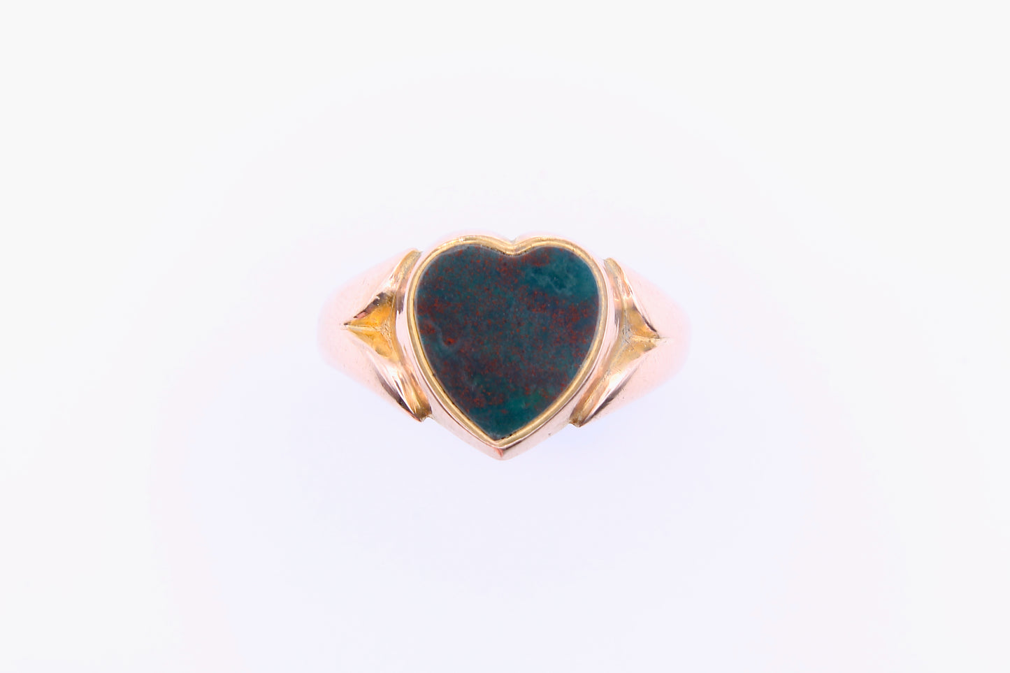 victorian-18ct-gold-bloodstone-signet-ring