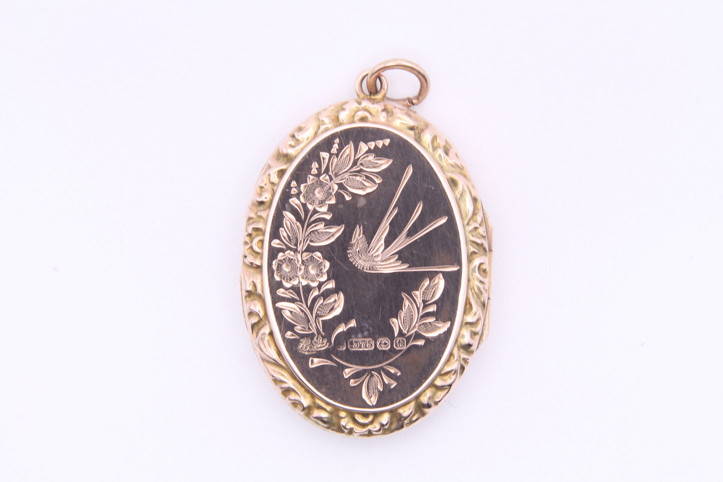 edwardian-9ct-gold-decorative-oval-swallow-locket