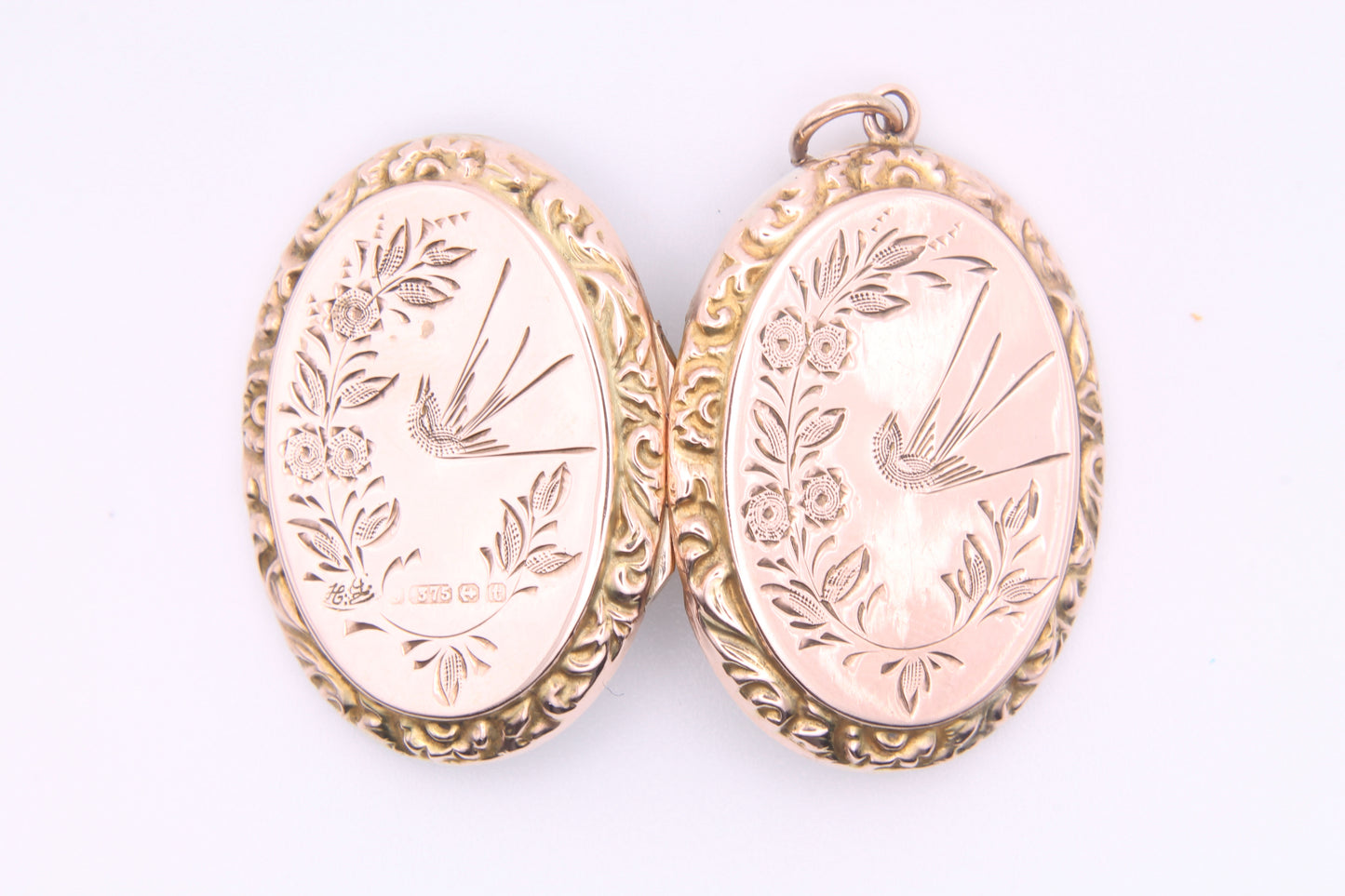 edwardian-9ct-gold-decorative-oval-swallow-locket