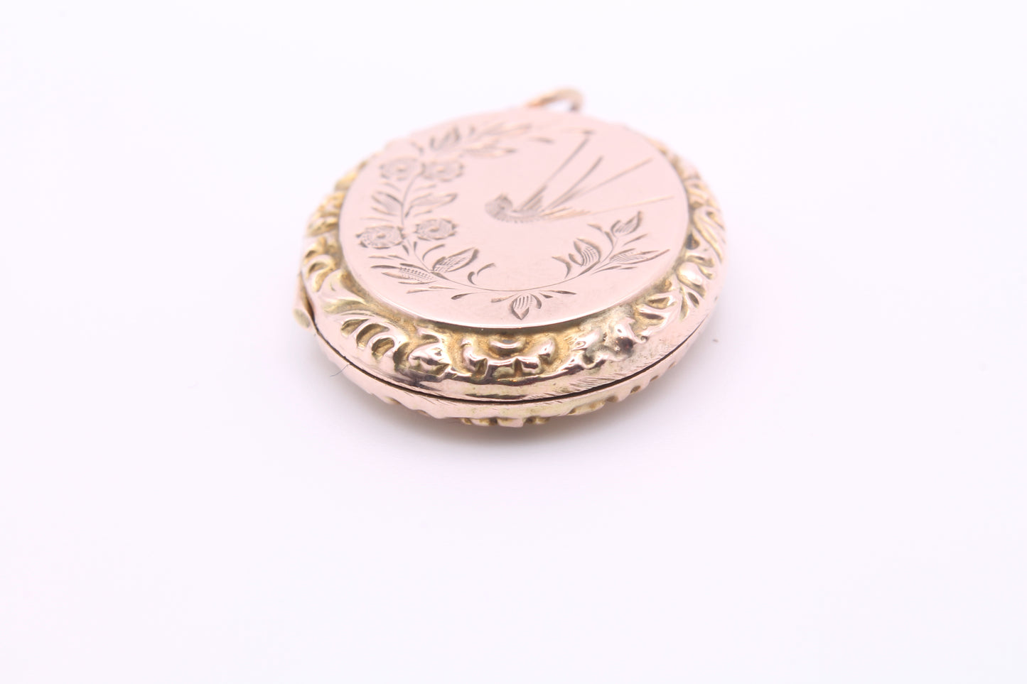 edwardian-9ct-gold-decorative-oval-swallow-locket