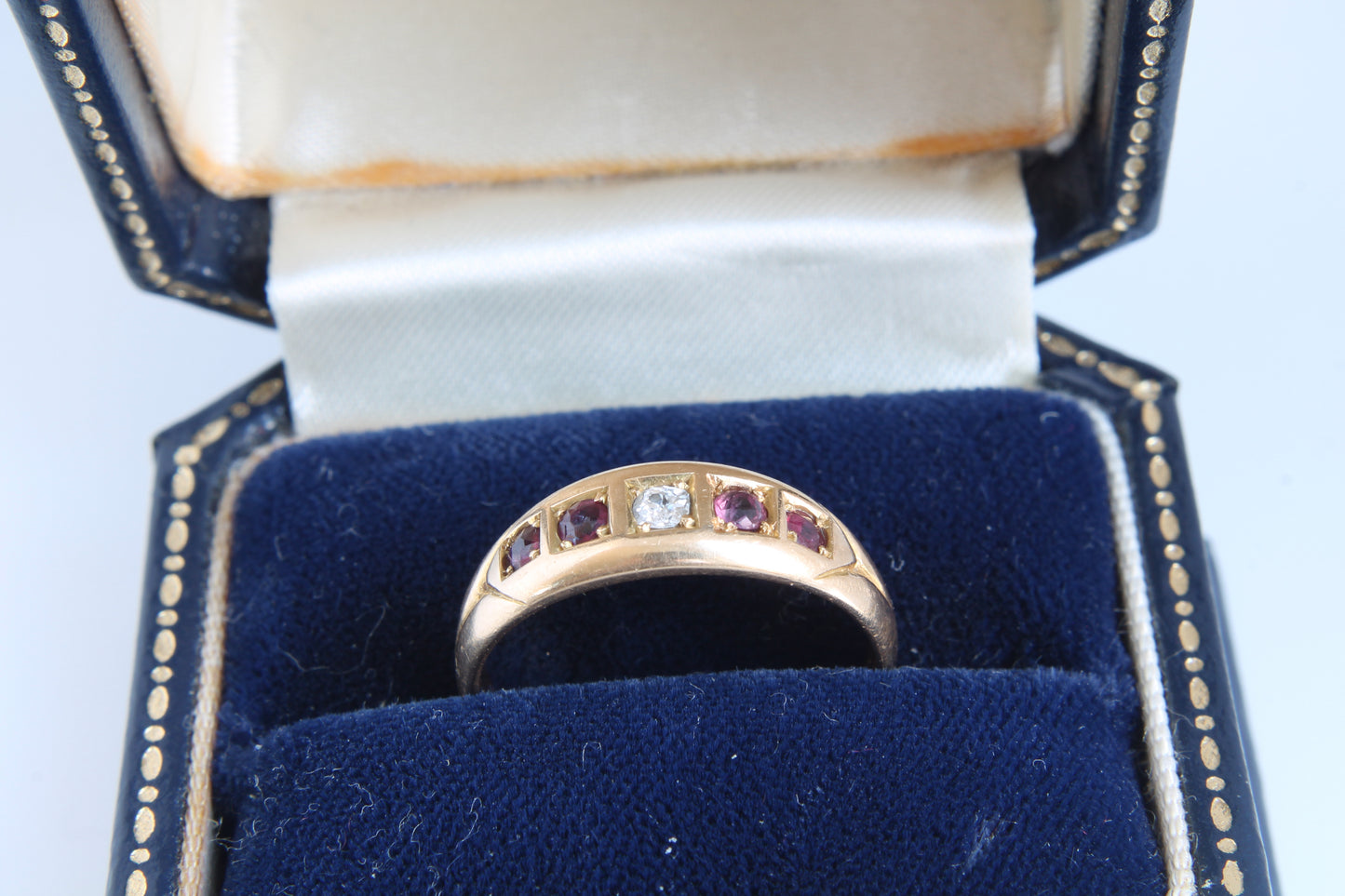 edwardian-18ct-gold-diamond-and-ruby-ring