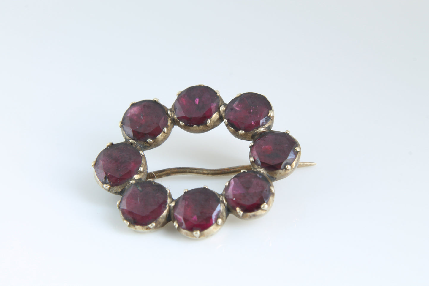 georgian-9ct-gold-and-garnet-brooch