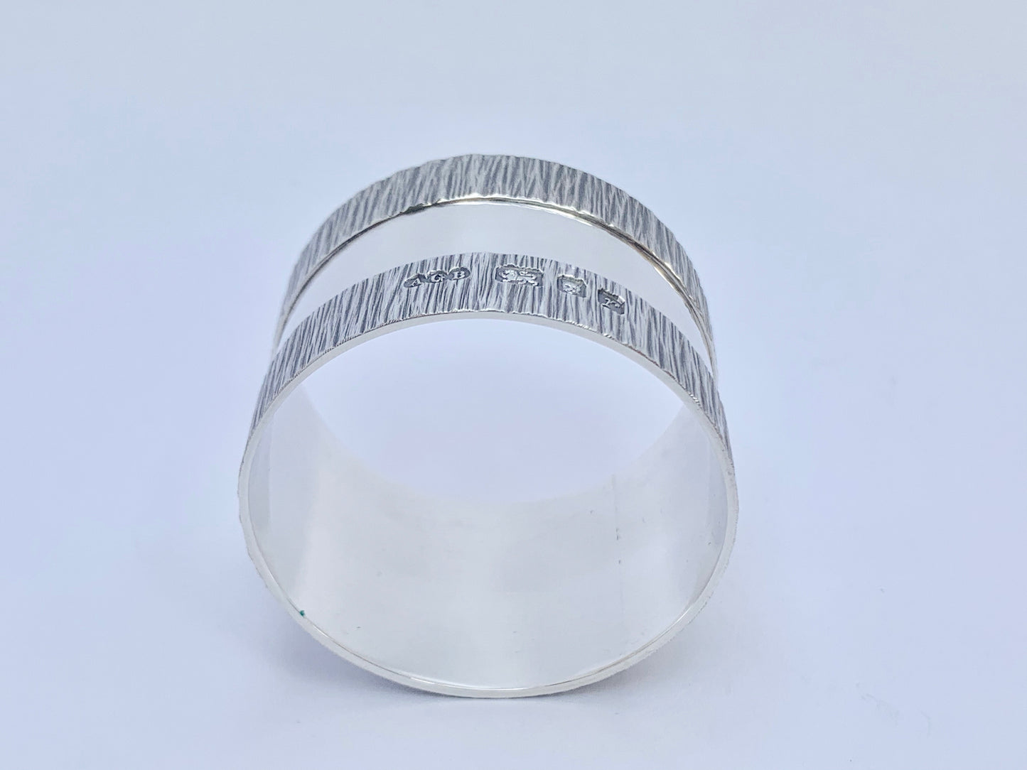 gerald-benney-solid-silver-napkin-ring