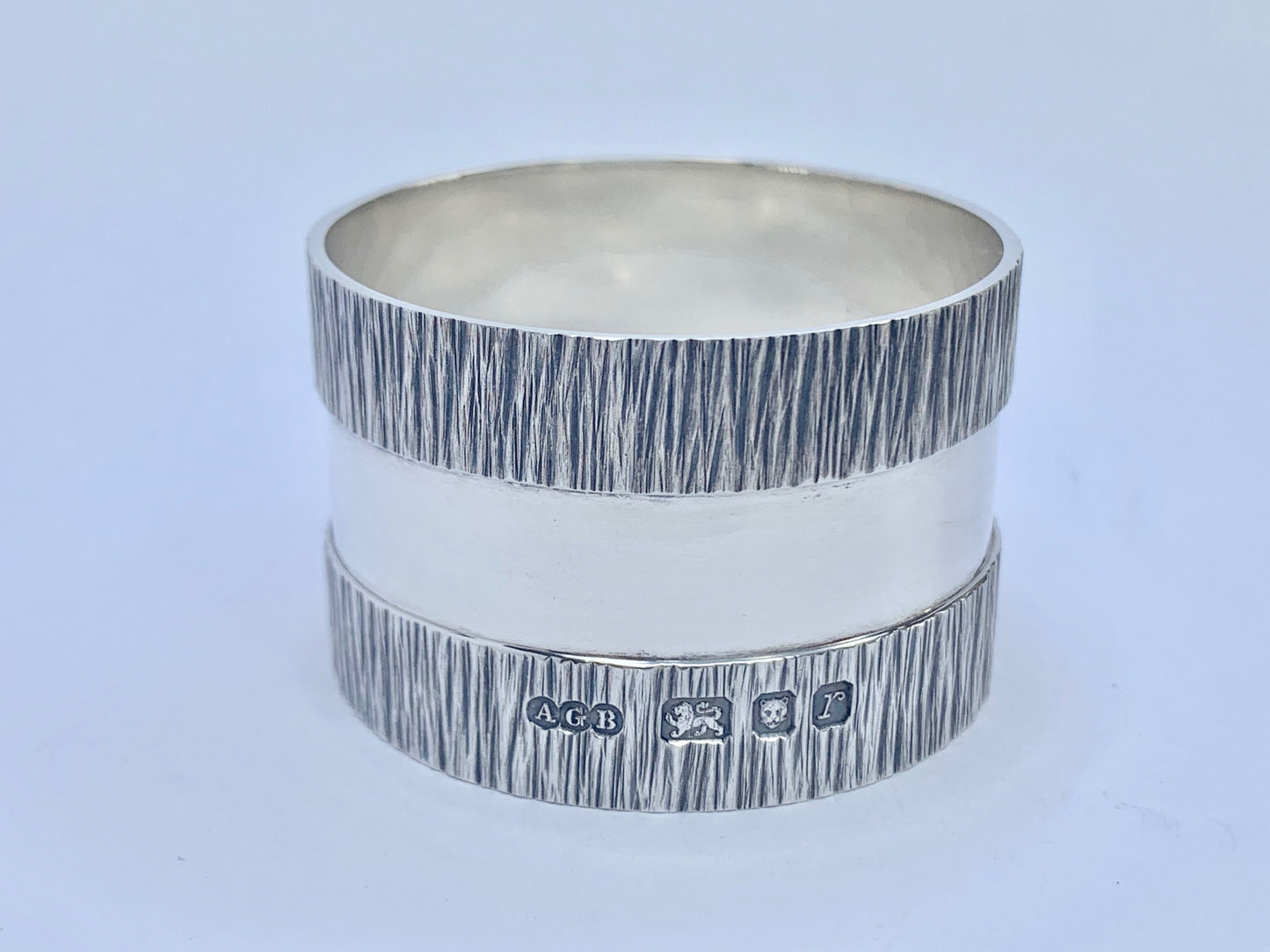 gerald-benney-solid-silver-napkin-ring