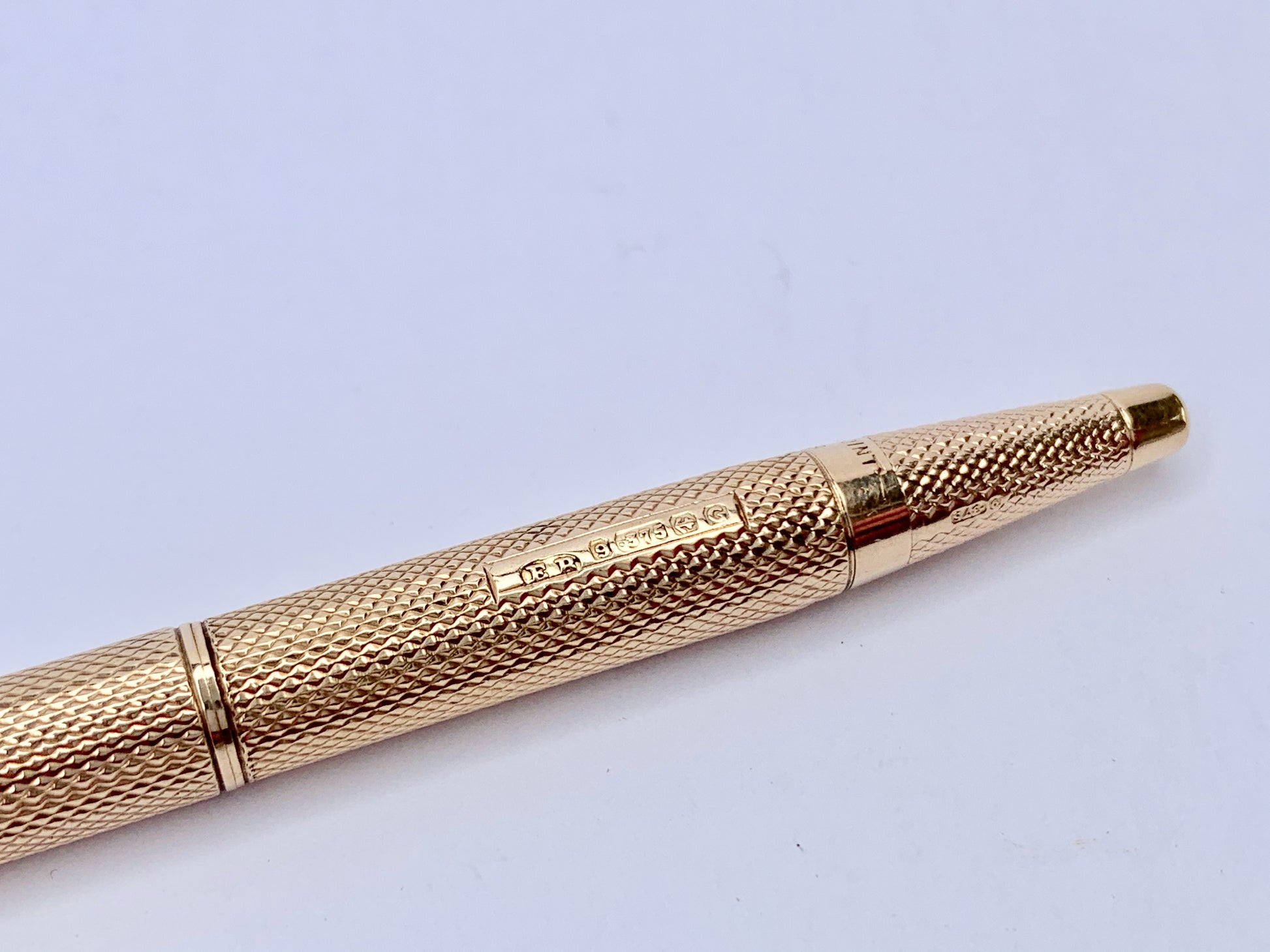 9ct-gold-pencil
