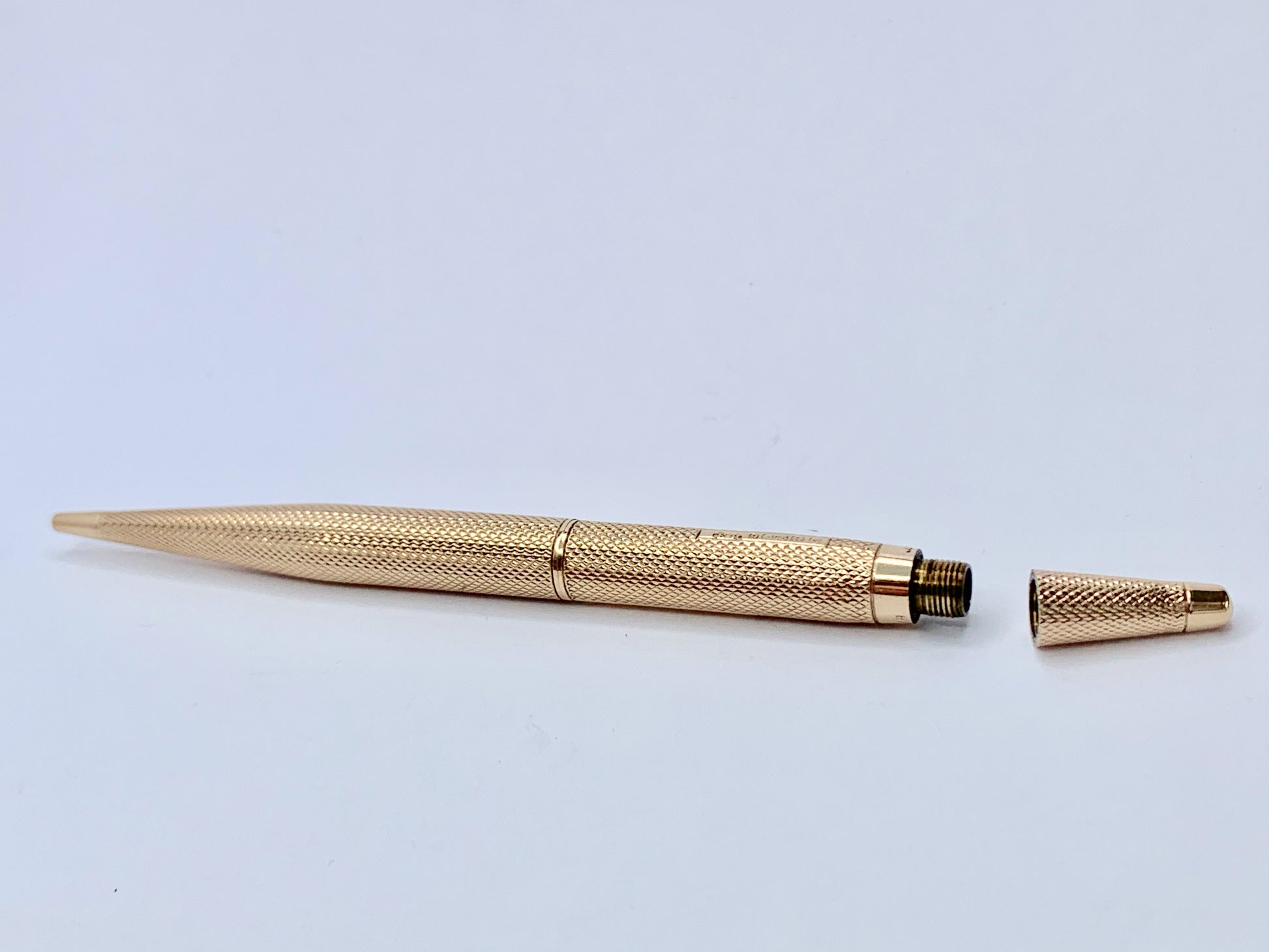9ct-gold-pencil