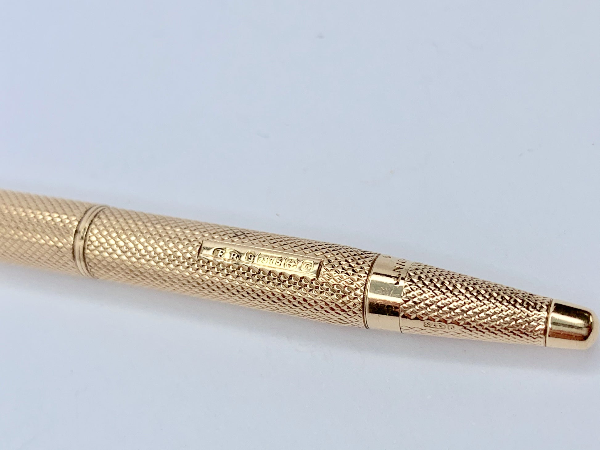 9ct-gold-pencil