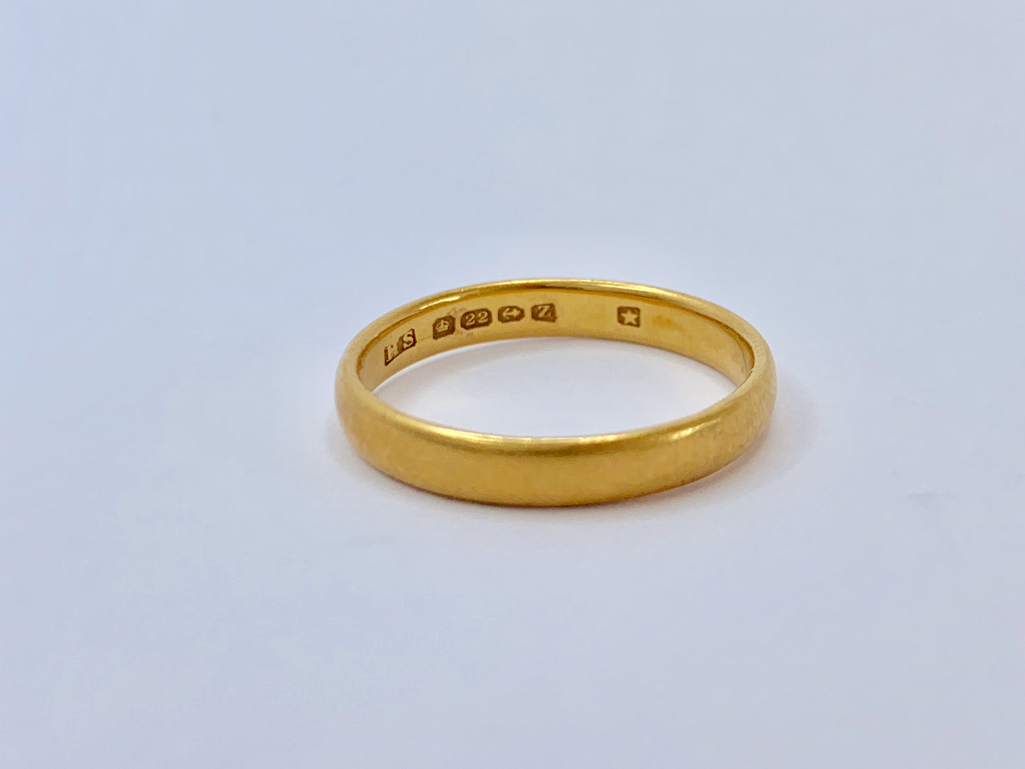 22ct-antique-gold-wedding-band