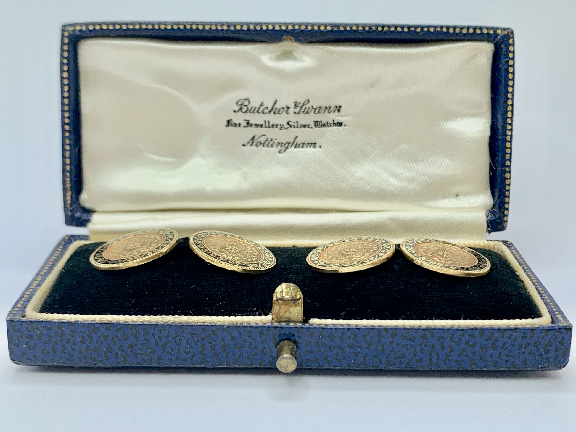 14ct-antique-gold-enamel-cufflinks