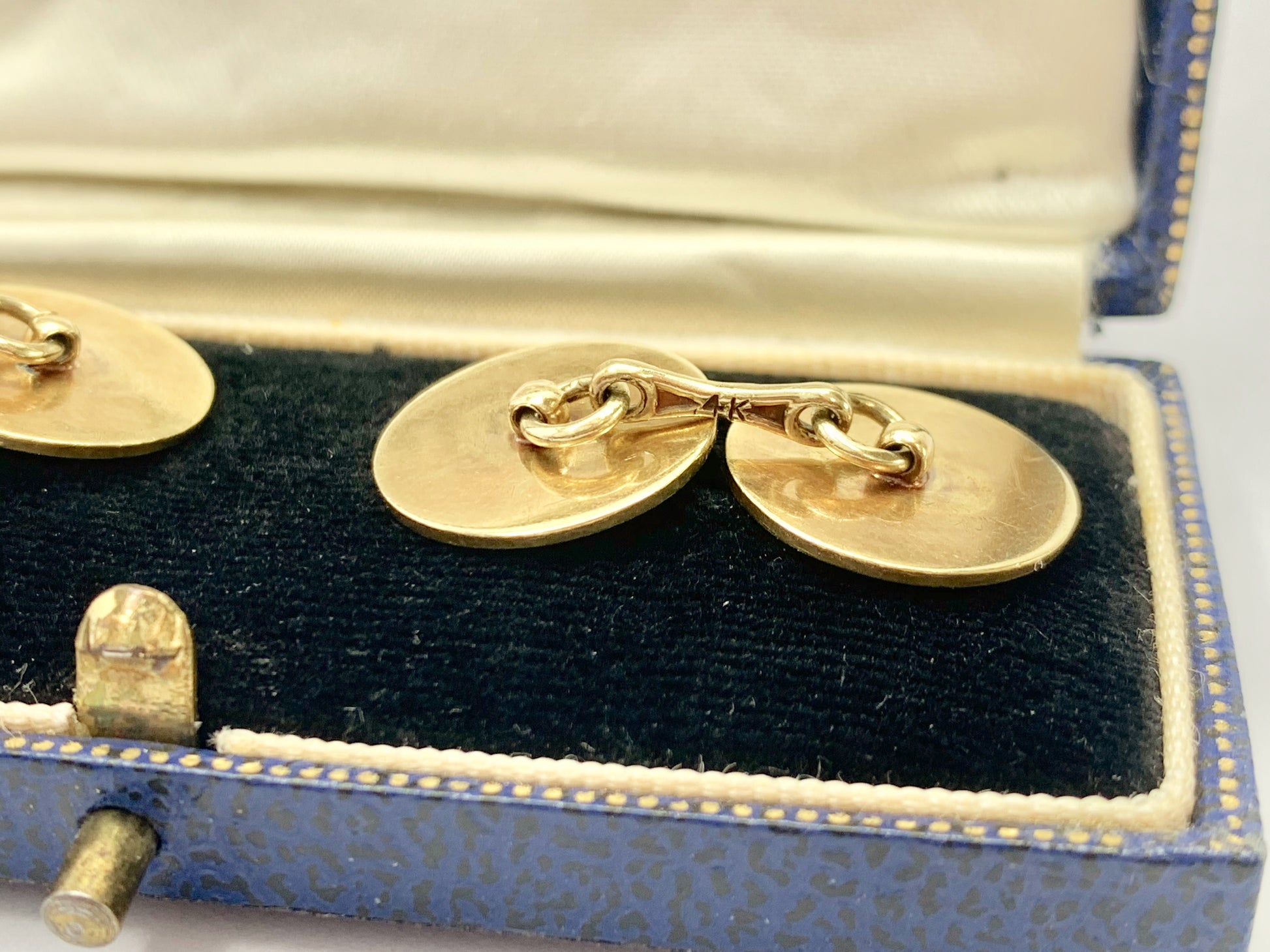 14ct-antique-gold-enamel-cufflinks