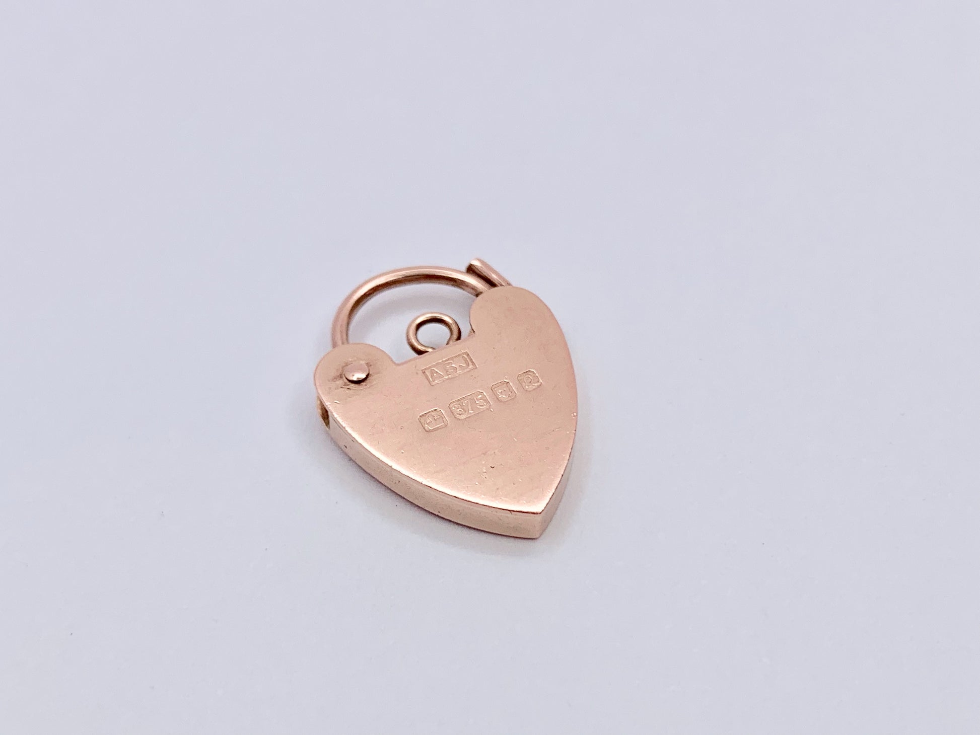 9ct-gold-heart-lock-charm