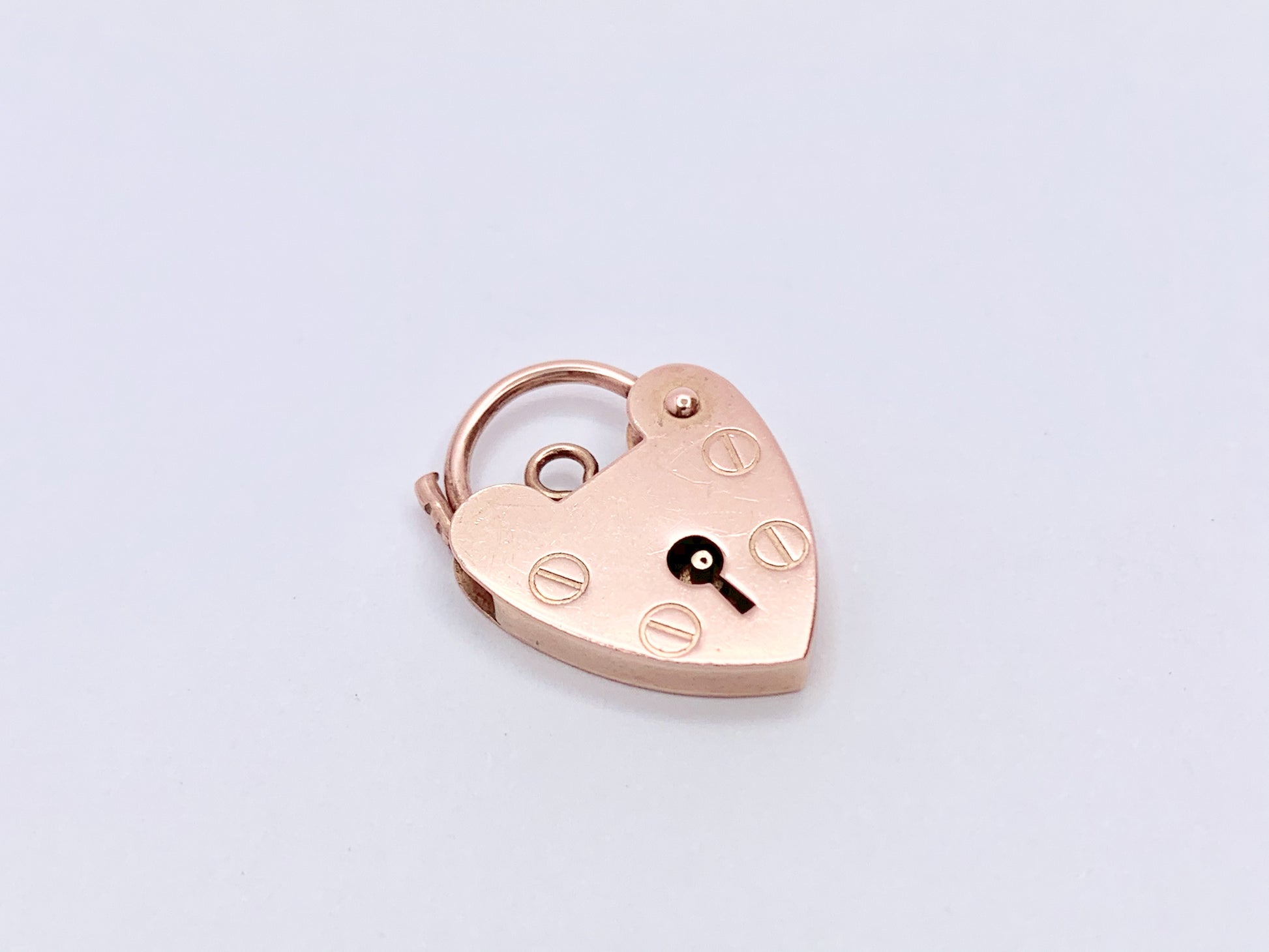 9ct-gold-heart-lock-charm
