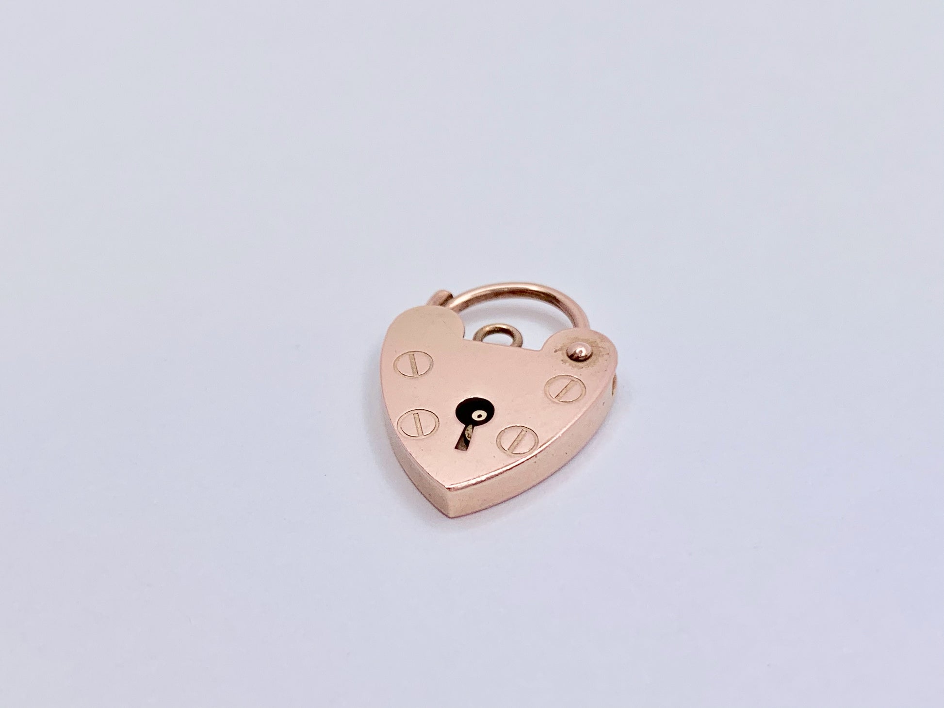 9ct-gold-heart-lock-charm