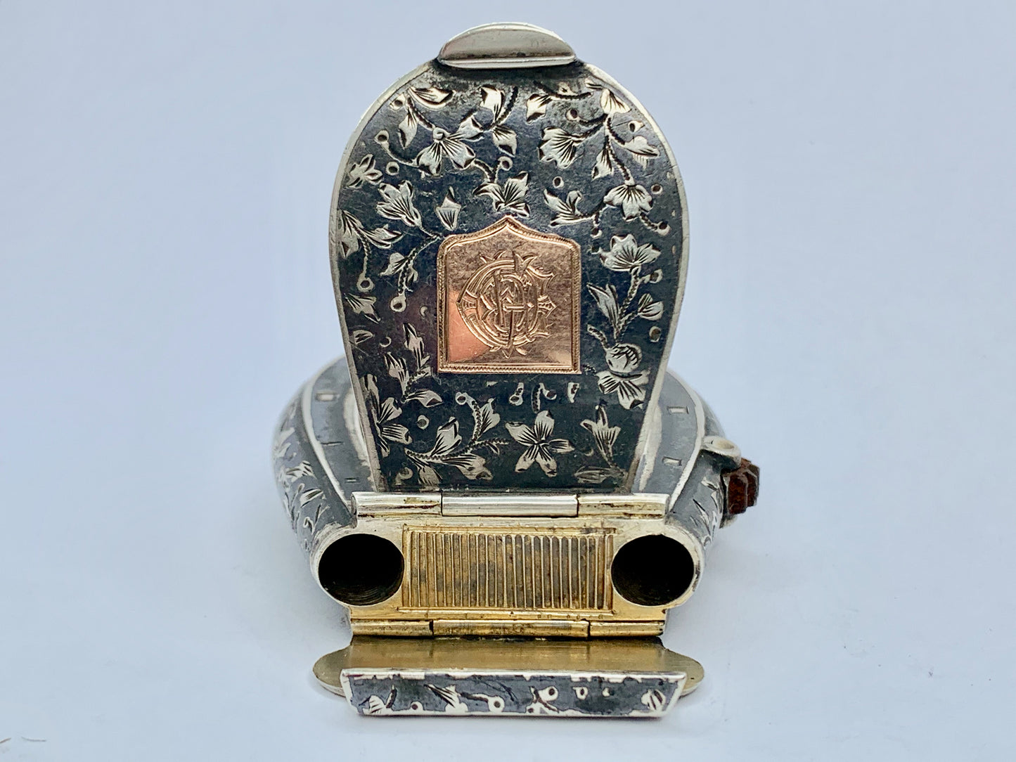 rare-antique-gold-niello-horseshoe-vesta-case