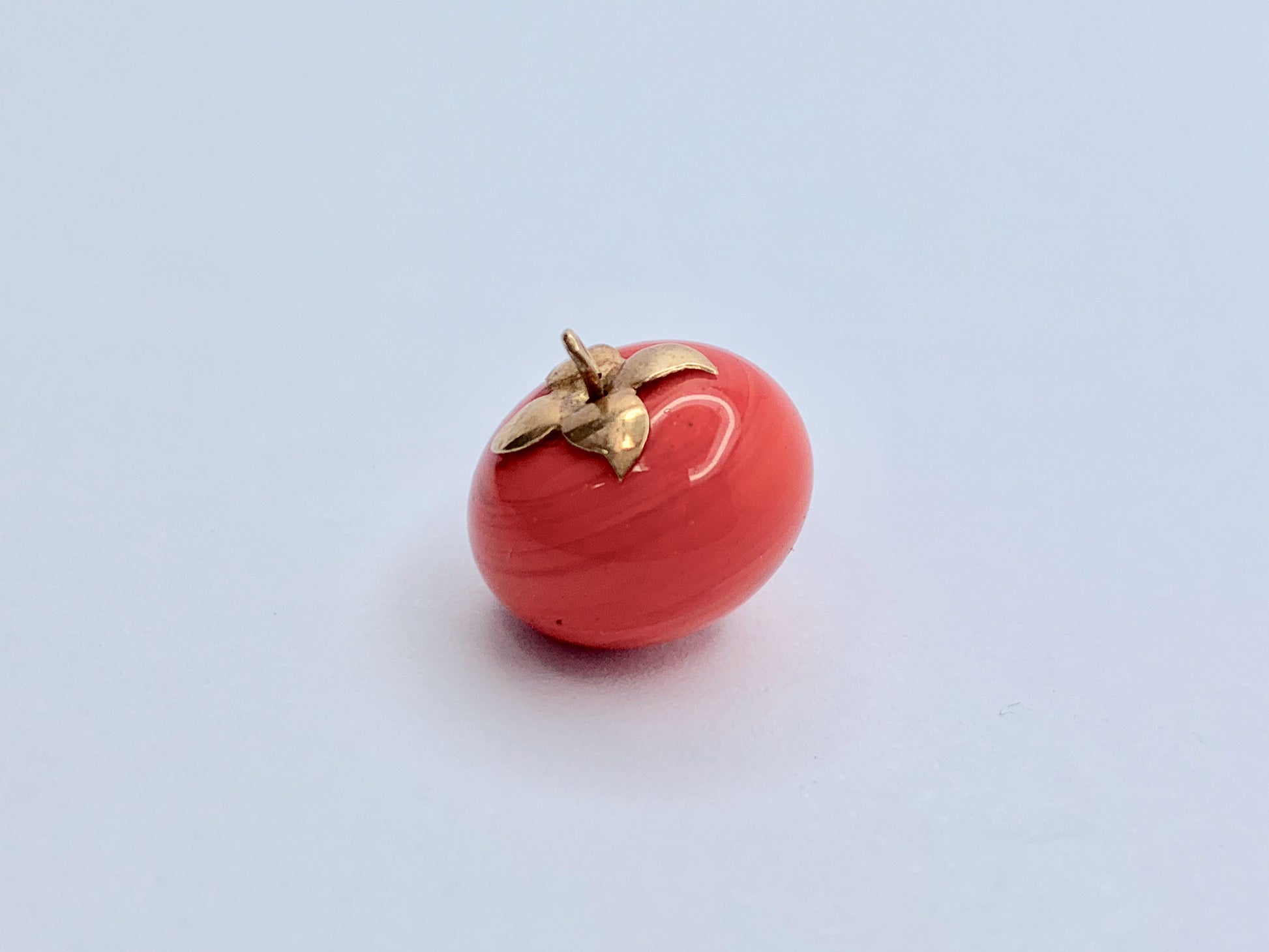 9ct-gold-novelty-tomato-charm