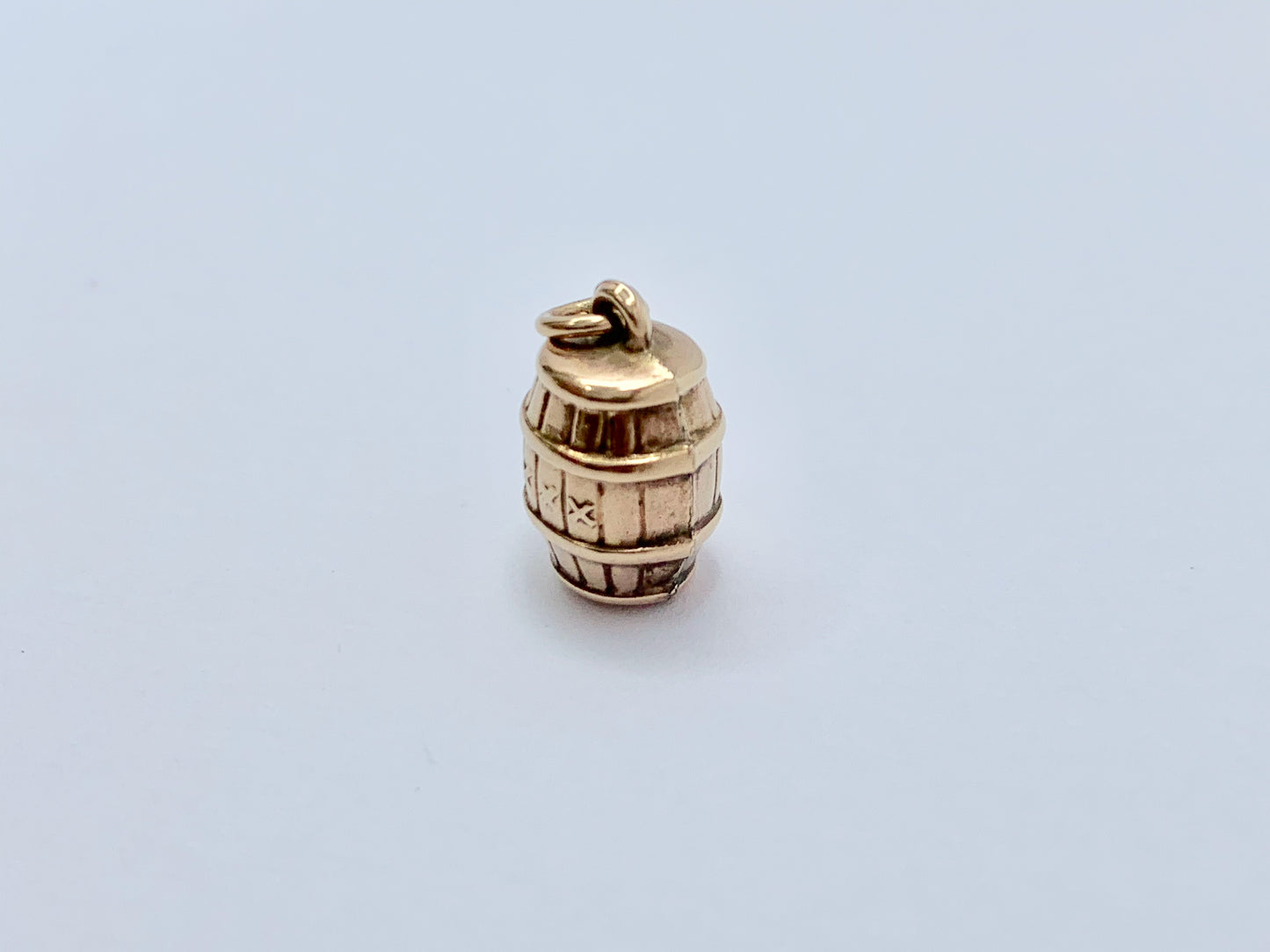 vintage-9ct-gold-charm-1