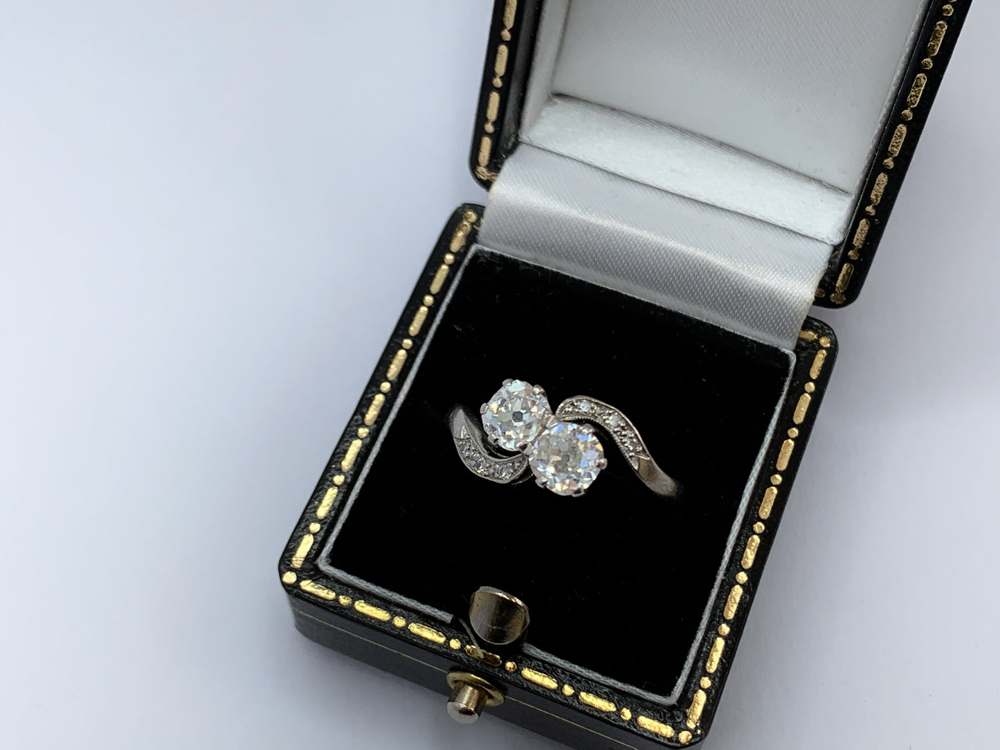 antique-art-deco-platinum-diamond-ring-1ct