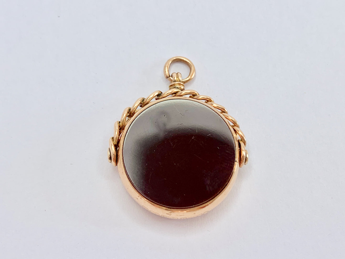 victorian-gold-bloodstone-spinner-fob