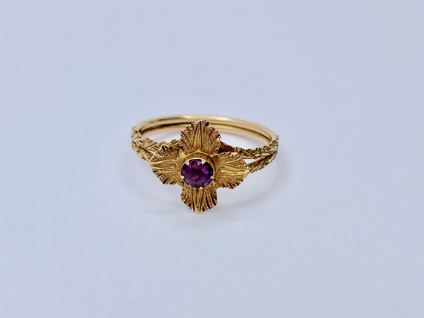 antique-victorian-18ct-gold-amethyst-ring