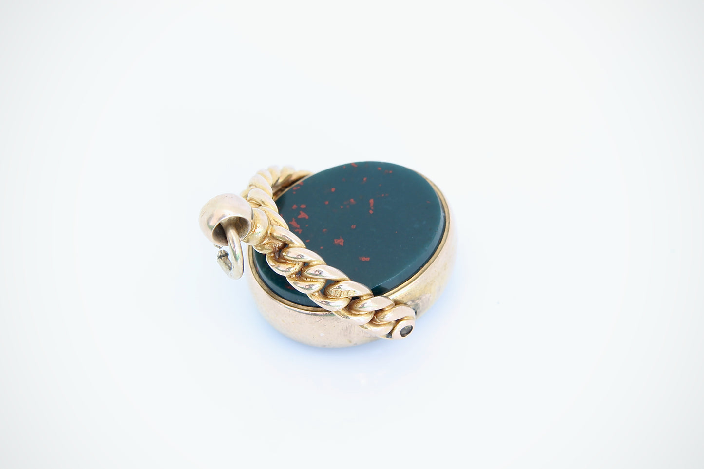 antique-victorian-15ct-gold-bloodstone-fob-pendant