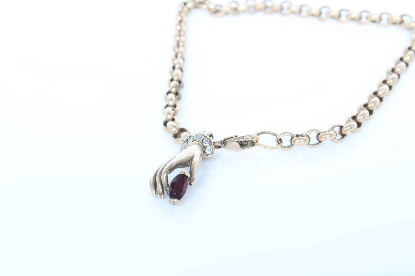 vintage-9ct-gold-bracelet-with-georgian-style-hand