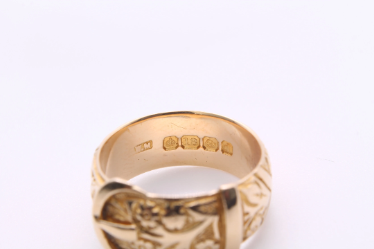 edwardian-18ct-gold-decorative-floral-buckle-ring-1903