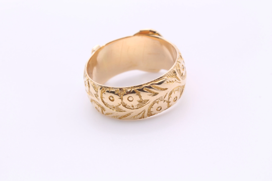 edwardian-18ct-gold-decorative-floral-buckle-ring-1903