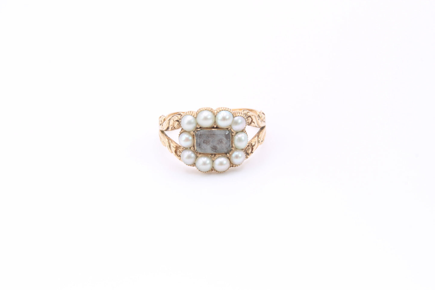 georgian-15ct-gold-mourning-ring-c-1820