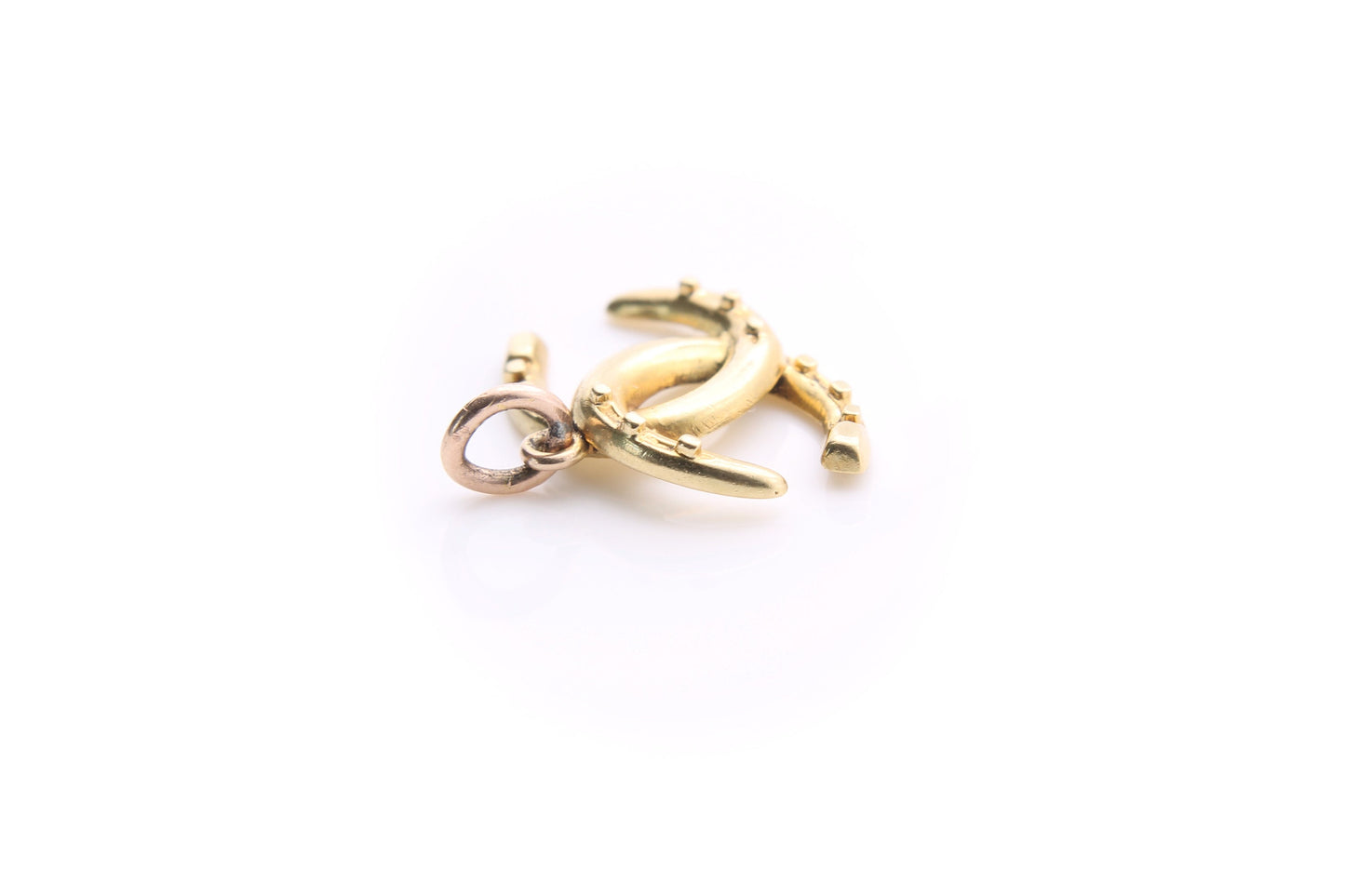 antique-18ct-gold-lucky-horseshoe-charm