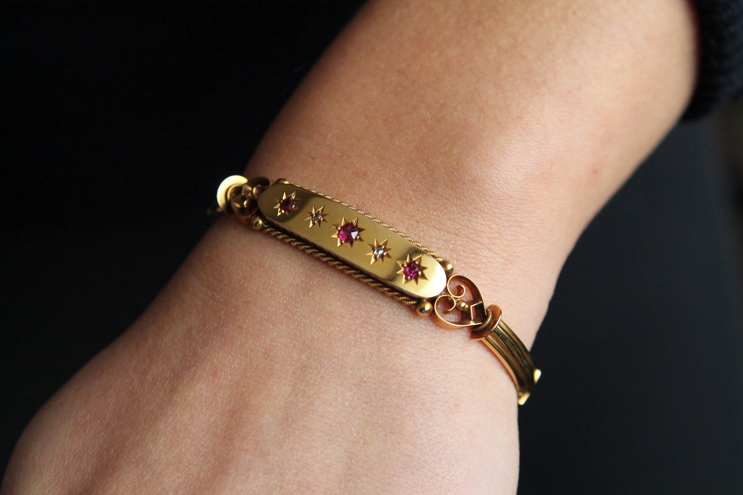 antique-9ct-gold-diamond-ruby-decorative-bangle-1901