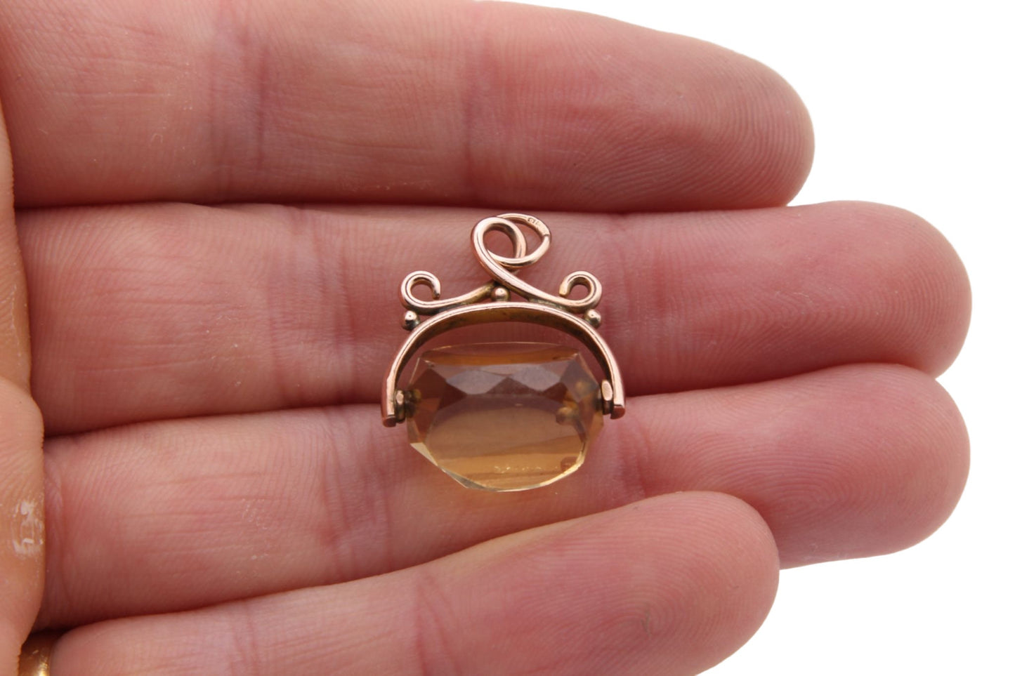 antique-victorian-9ct-gold-citrine-spinner-pendant-fob