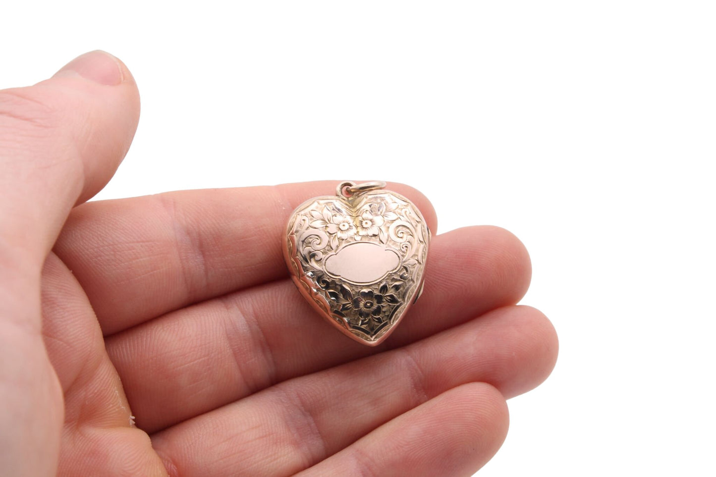 large-antique-9ct-gold-decorative-forget-me-not-heart-locket