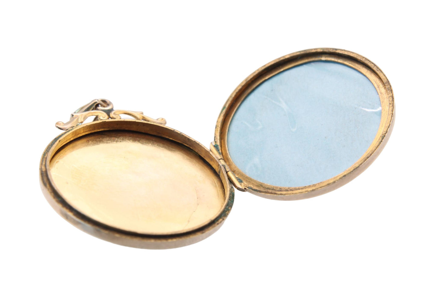 antique-edwardian-9ct-gold-back-front-heart-engraved-locket