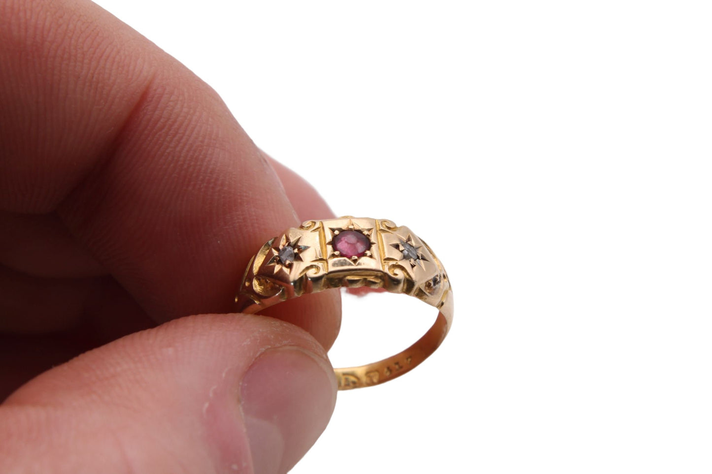 antique-18ct-gold-diamond-ruby-gypsy-ring
