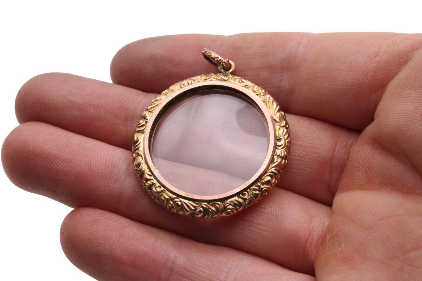 large-antique-chased-9ct-gold-glass-pendant-locket