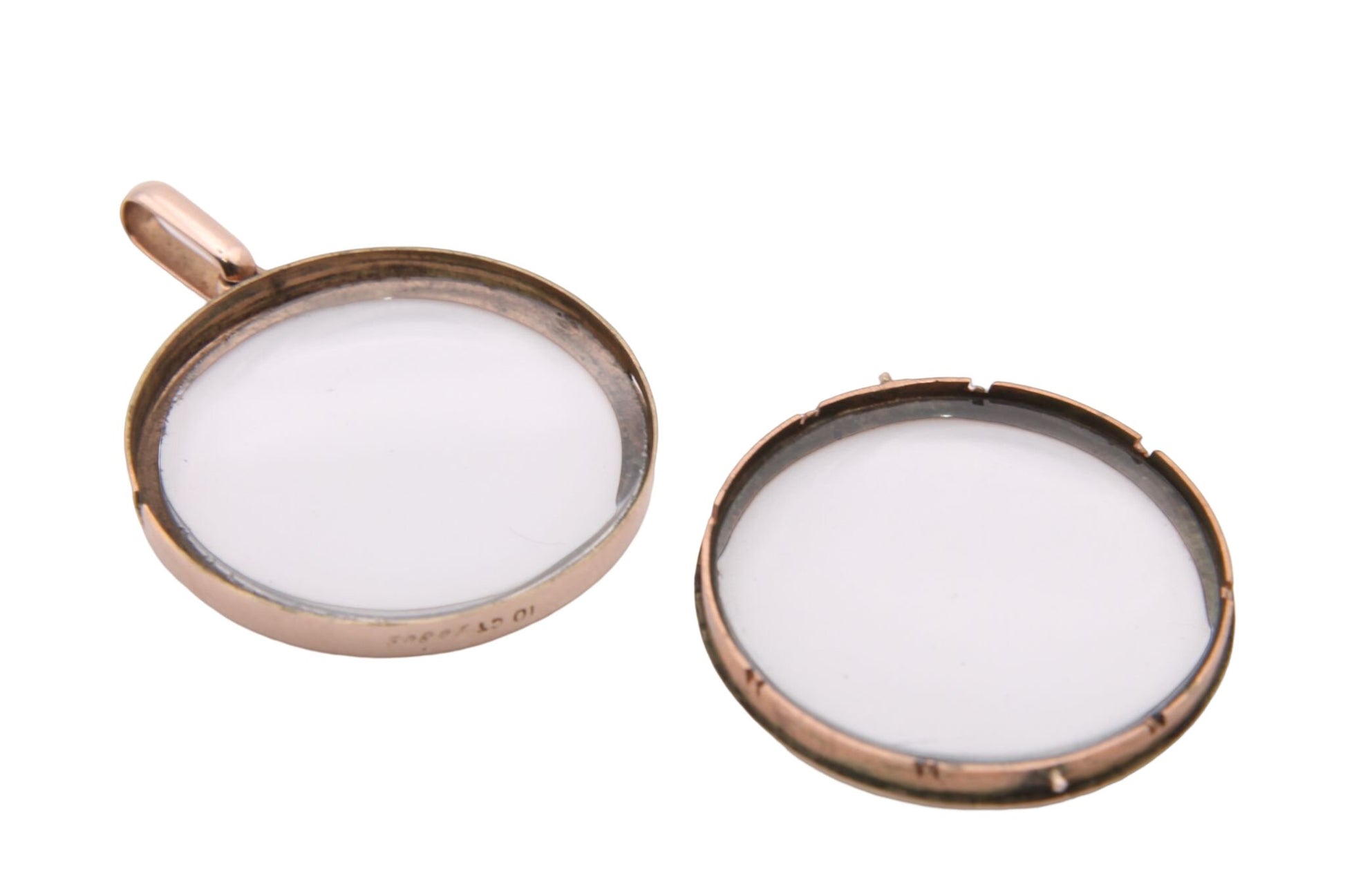 antique-10ct-gold-glass-photo-locket-pendant