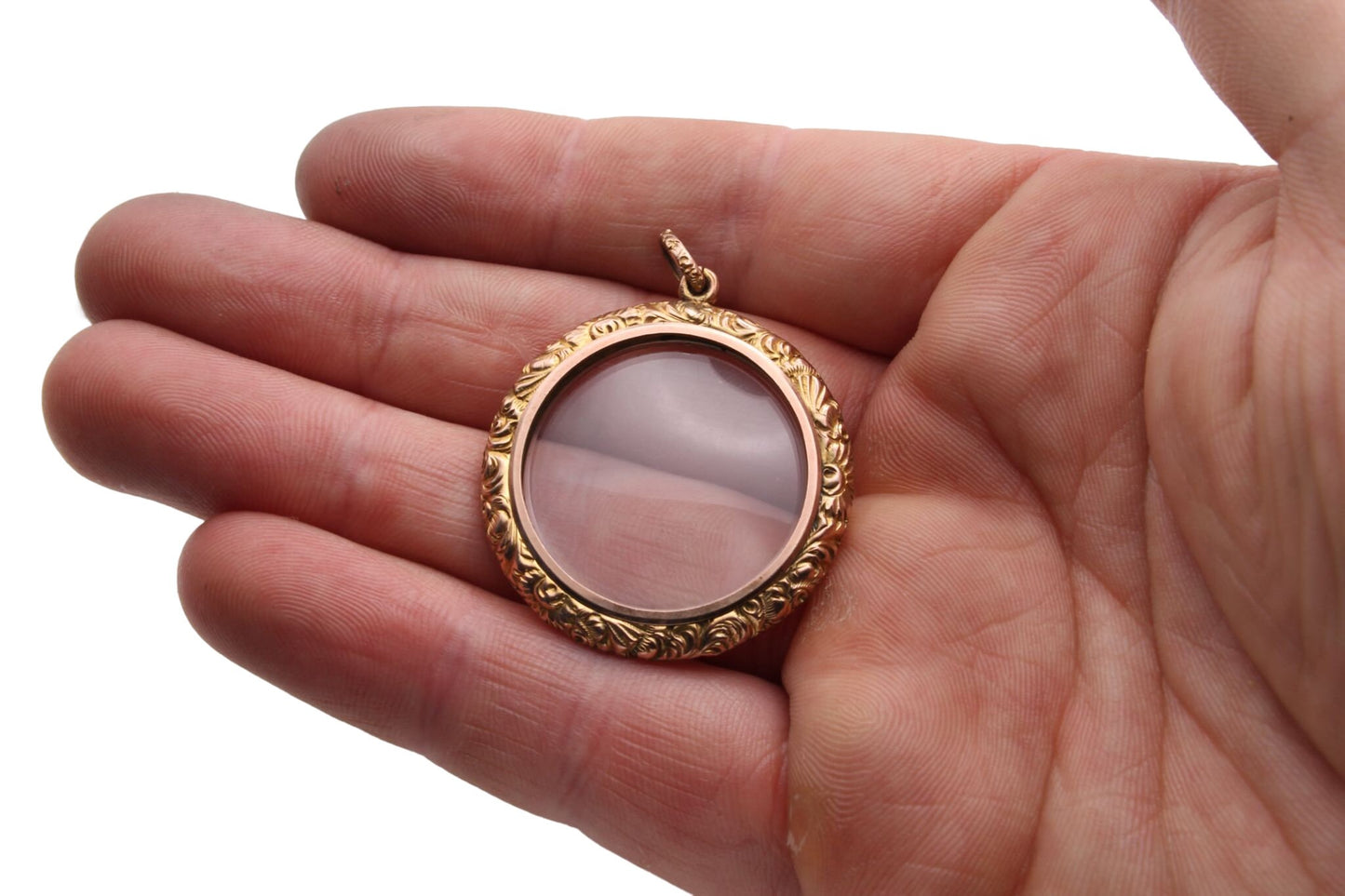 large-antique-chased-9ct-gold-glass-pendant-locket