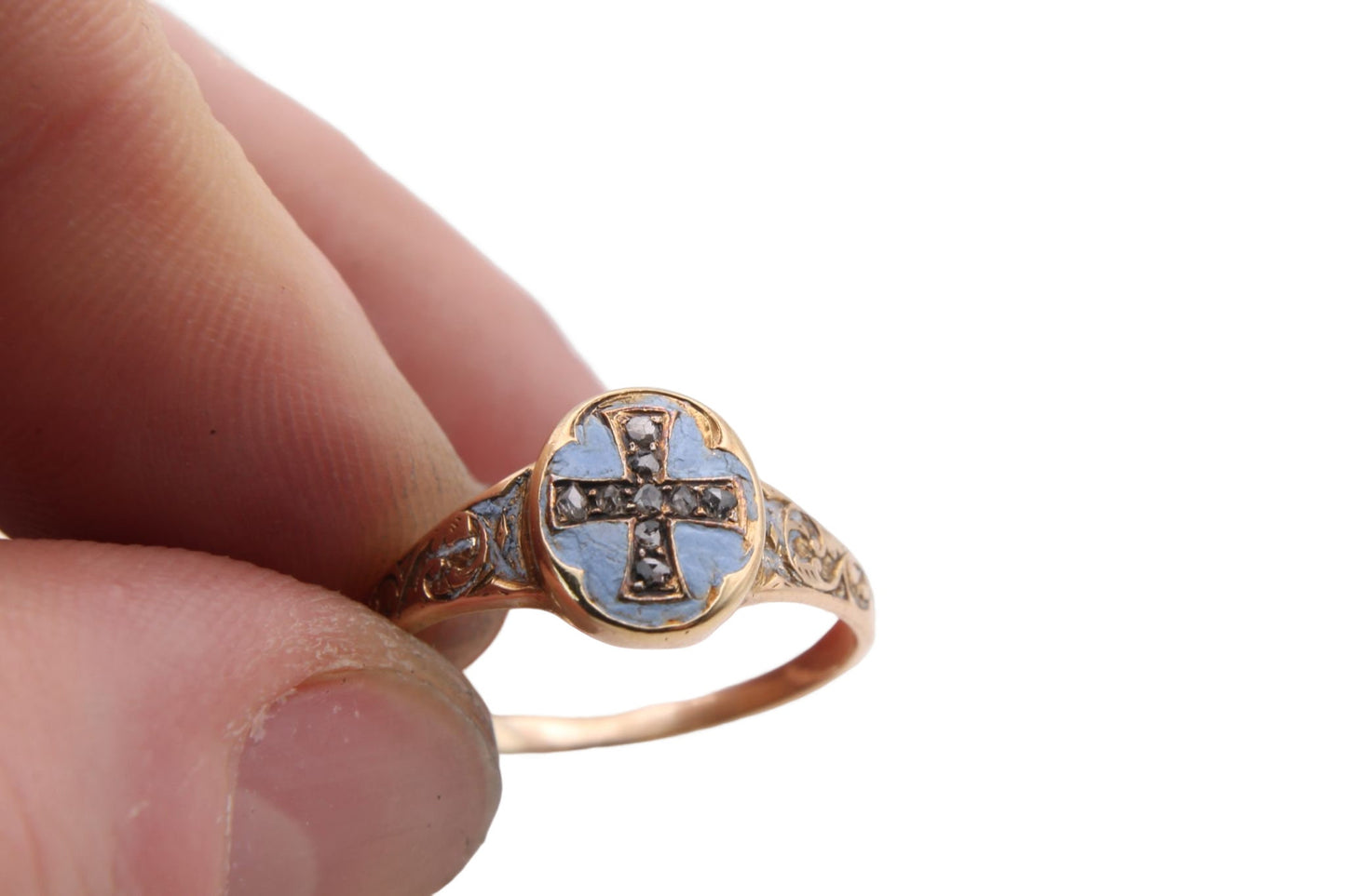 antique-15ct-gold-diamond-cross-enamel-ring