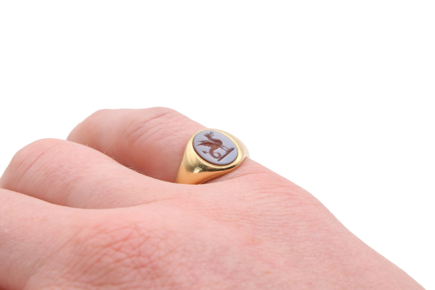 antique-18ct-gold-intaglio-signet-ring-dragon-crest-1928