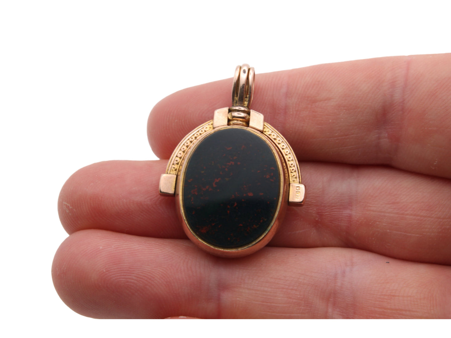 Victorian 9ct Gold Carnelian Spinner Fob