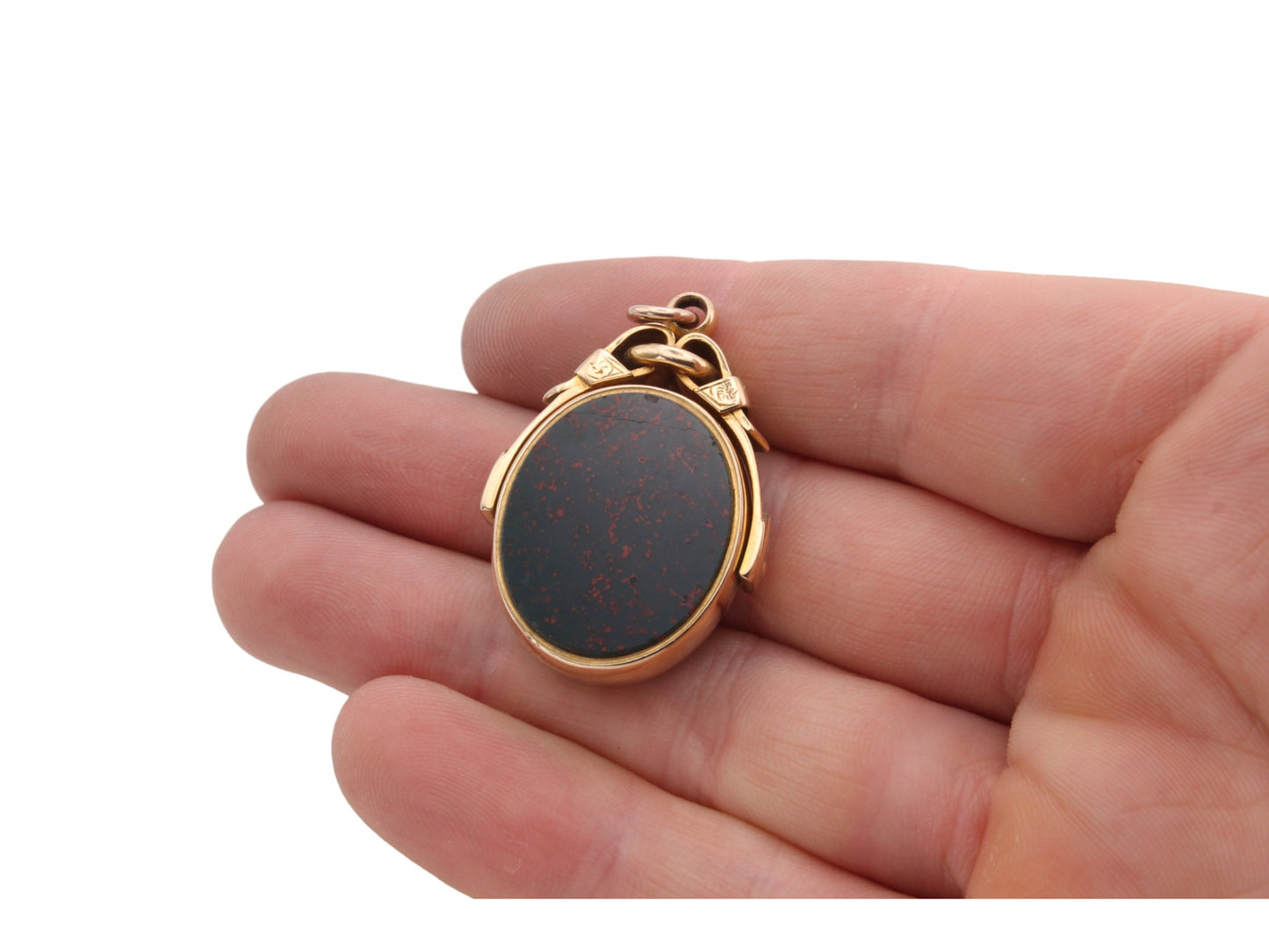 Antique-Victorian-18ct-Gold-Bloodstone-Carnelian-Spinner-pendant-17g