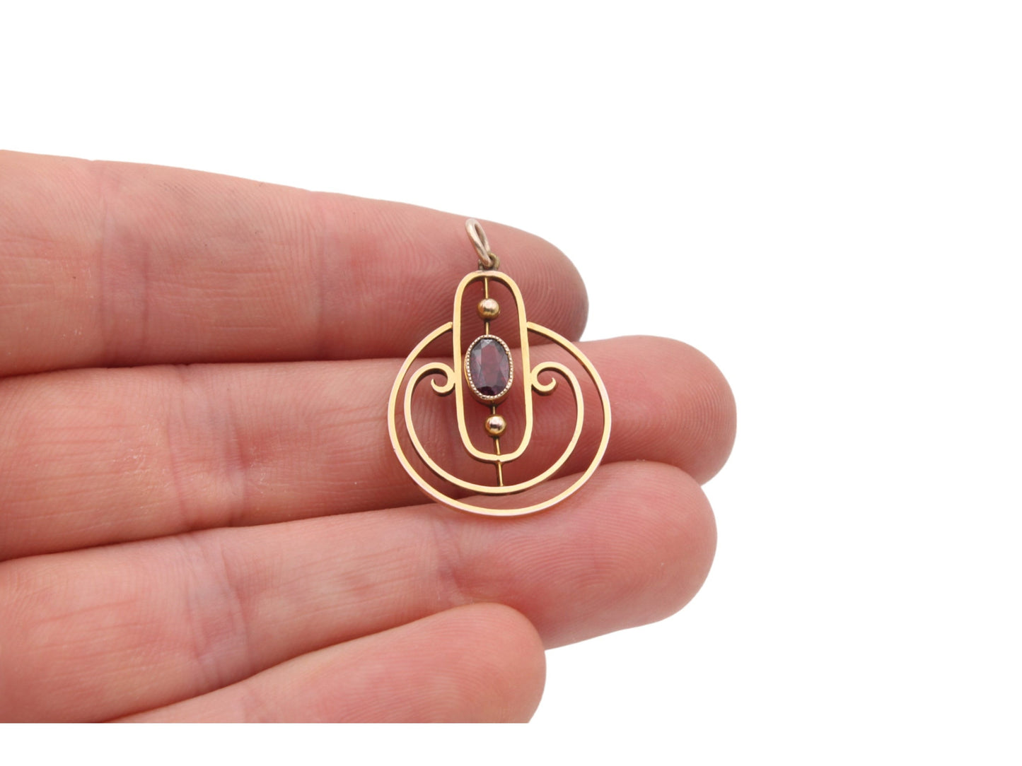 Antique Edwardian 9ct Gold Garnet Pendant